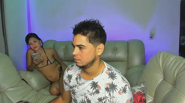 Show de Cat_couplee69 na webcam
