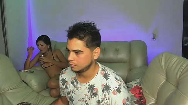 Show de Cat_couplee69 na webcam