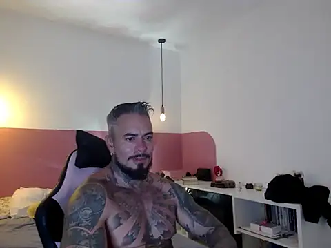 Dom_Jhuan Webcam show