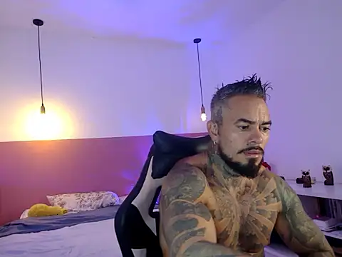 Dom_Jhuan webcam show