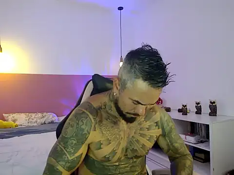 Dom_Jhuan Webcam Show