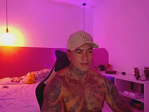 Dom_Jhuan's Webcam Show