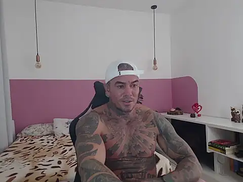 הופעת וובקאם של Dom_Jhuan