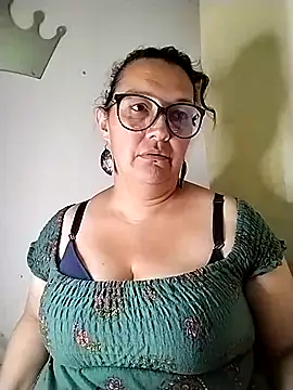 _Saraqueen-- Webcam-Show