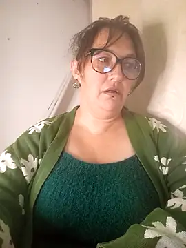 _Saraqueen-- Adlı Modelin Canlı XXX Sohbeti
