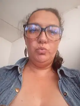 _Saraqueen--'s Live XXX Chat