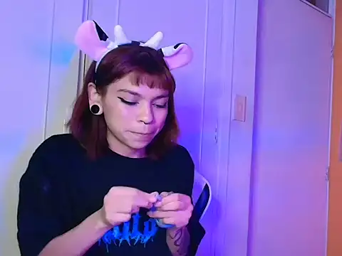 Show modela xLilyAngelx_ na web-kameri