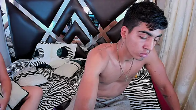 Show Webcam de Milo_and_Mily