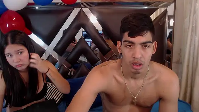 Milo_and_Mily webcam show