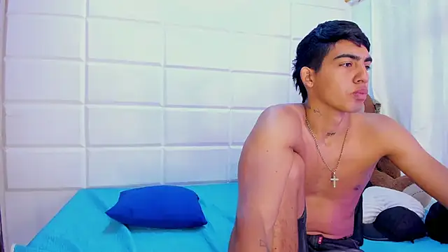 Milo_and_Mily ওয়েবক্যাম শো