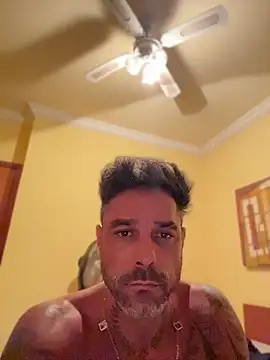 Show modela Diegogrossi na web-kameri