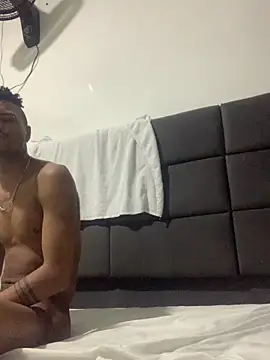 2vergone Webcam Show