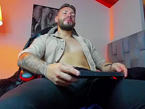 Вебкам-шоу Kael_Stone