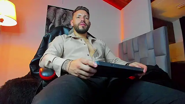 Kael_Stone Webcam Show
