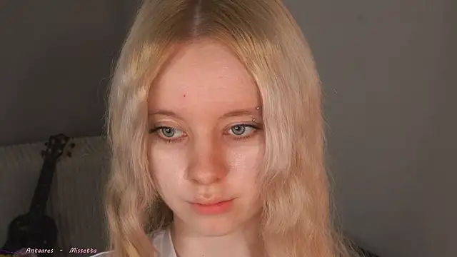 צ'אט XXX בשידור חי של quake_123