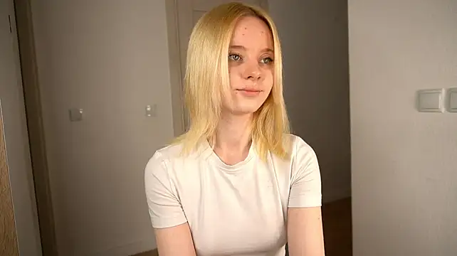 XXX chat uživo modela quake_123