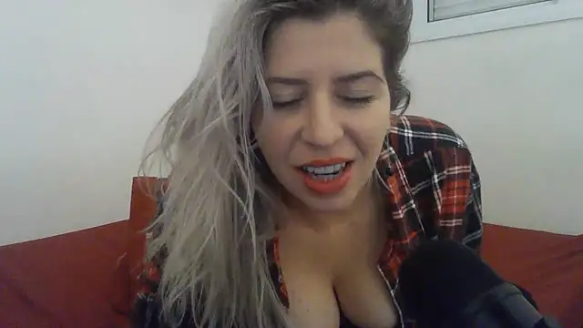 Show de Lize_Ash na webcam