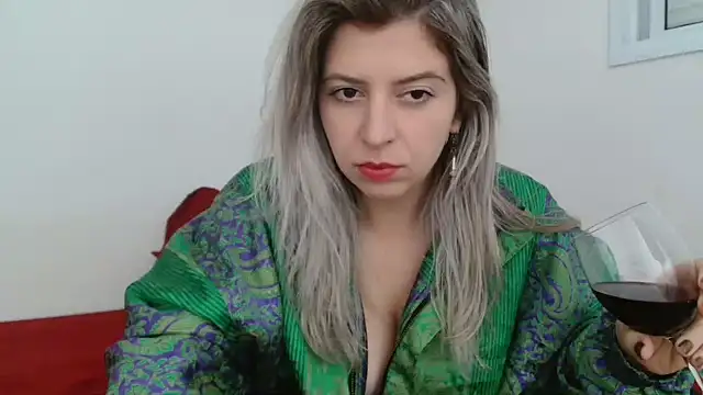 Chat +18 de Lize_Ash ao vivo