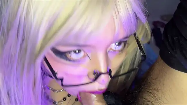 vamp_roxxy webkamerás műsora