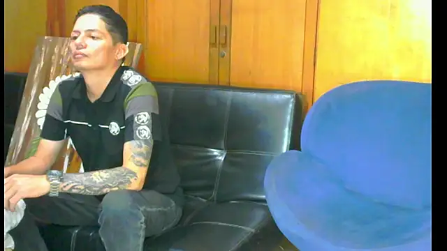 Show de kimblaze8A na webcam