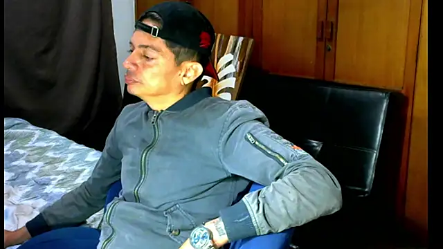 kimblaze8An Webbikameraesitys