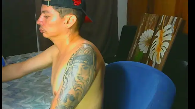 kimblaze8A Webcam Show