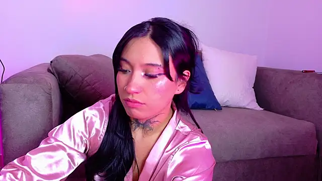 liathompson10 Webcam-Show