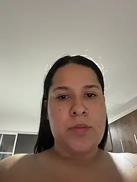 הופעת וובקאם של Samanthadiamonds-