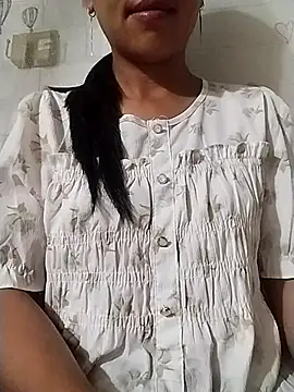 Helen-nn Pertunjukan Webcam