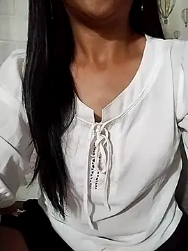 Helen-nn's Live XXX Chat