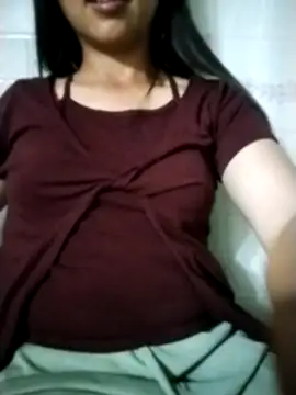 Helen-nn's Live XXX Chat