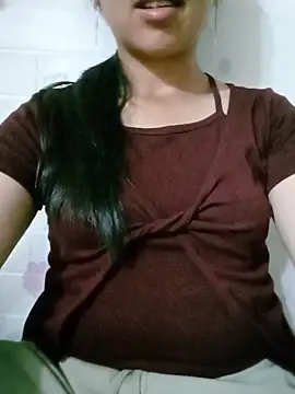 Helen-nn 现场XXX聊天