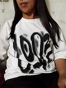 Helen-nn's Live XXX Chat