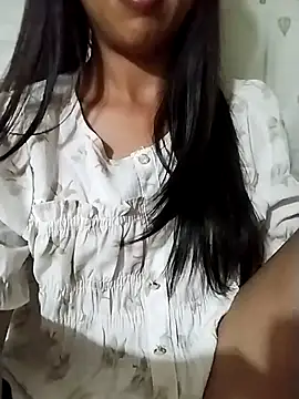 Chat XXX en directo de Helen-nn