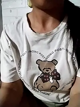 Chat +18 de Helen-nn ao vivo