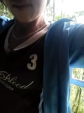 Helen-nn Adlı Modelin Canlı XXX Sohbeti
