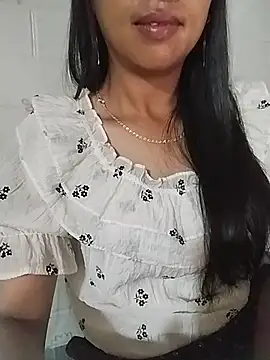 Helen-nn's Live XXX Chat