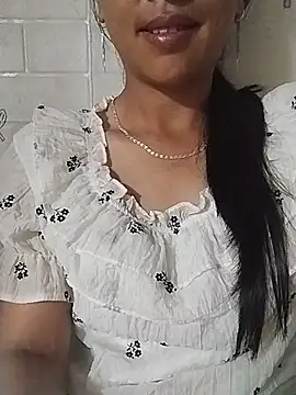 Chatroom XXX en direct de Helen-nn