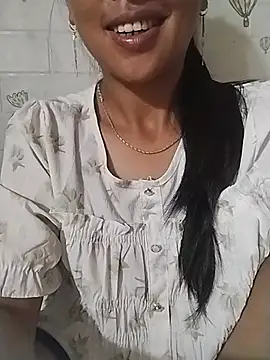 Helen-nn Live XXX-Chat