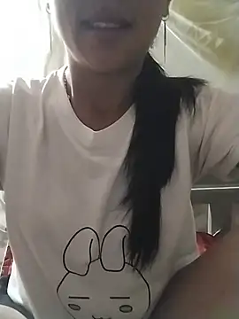แชท XXX สดของ Helen-nn