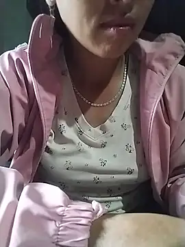 Helen-nn's Live XXX Chat