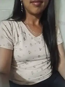 Helen-nn Live XXX-chat
