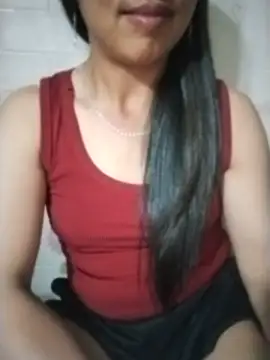 Helen-nn Adlı Modelin Canlı XXX Sohbeti