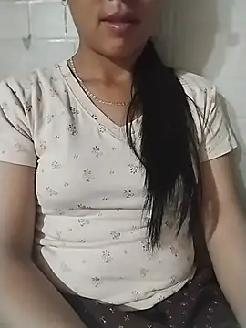 Helen-nn's Live XXX Chat