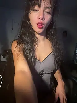 Pertunjukan Kamera Web Kittybangerangbang