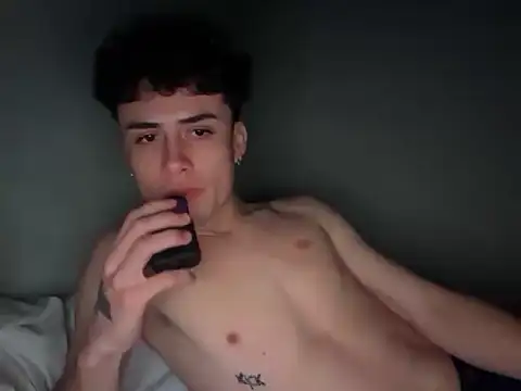 eduardoogz webcam show