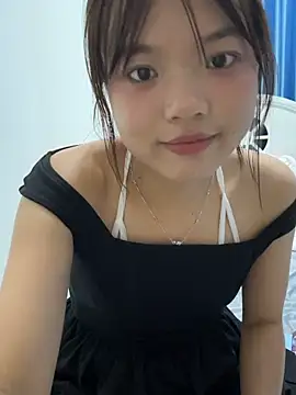 Show modela ela_sisi na web-kameri