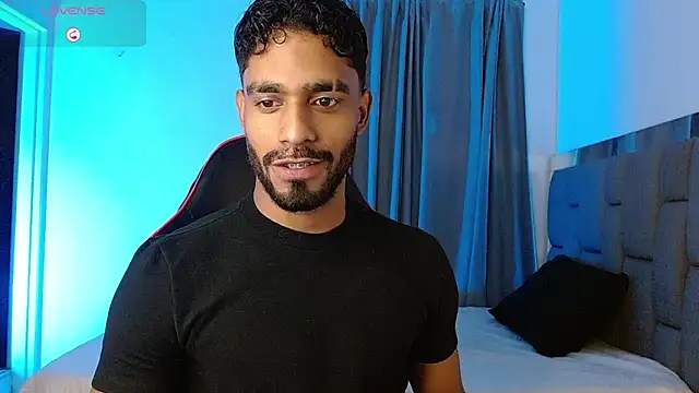 Show modela Damiano_walker na web-kameri