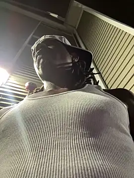 BbcBeezy420's Webcam Show