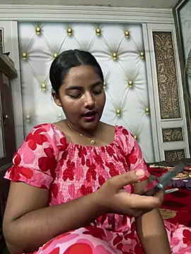 Baby_Myraaa ওয়েবক্যাম শো